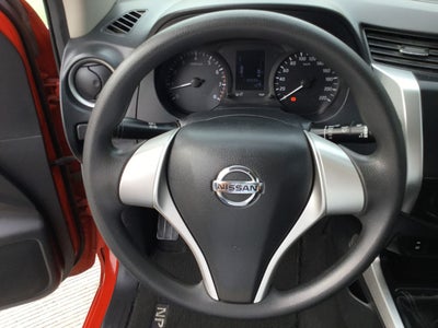 2016 Nissan PICKUP DOBLE CABINA SE TM AC 6VEL