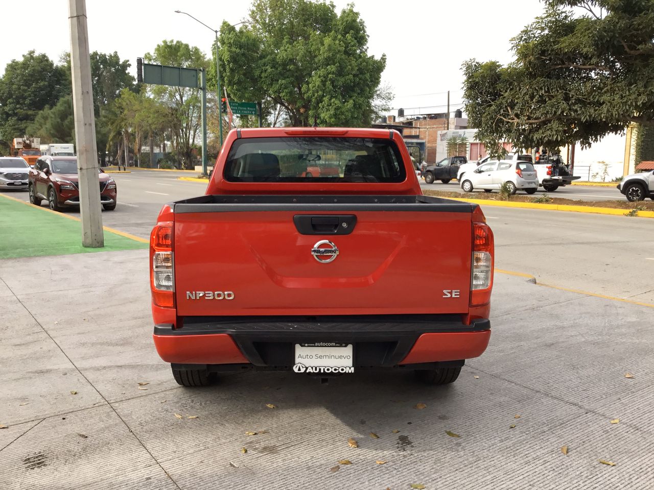 2016 Nissan PICKUP DOBLE CABINA SE TM AC 6VEL
