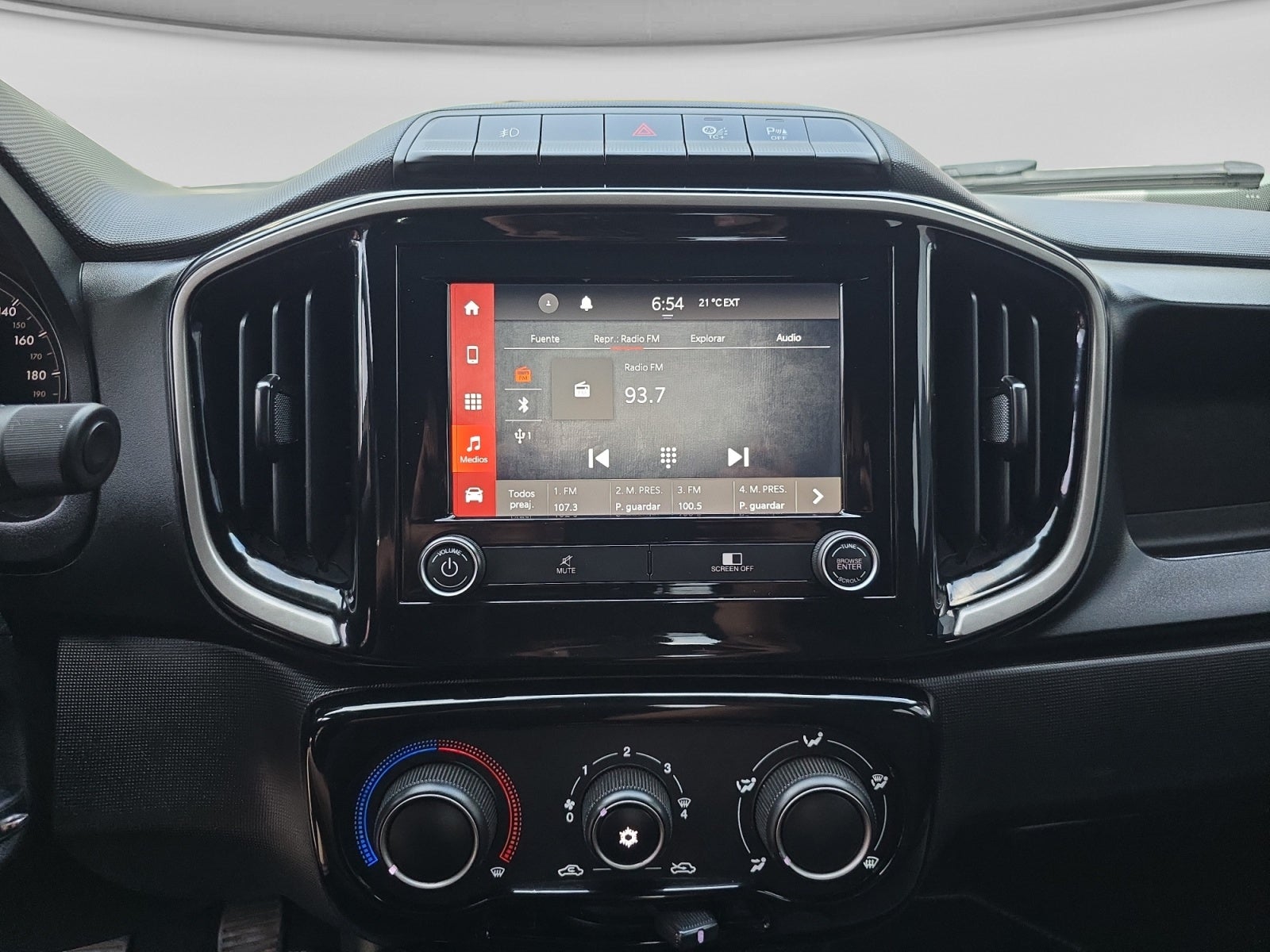 2022 RAM JOURNEY LARAMIE CREW CAB
