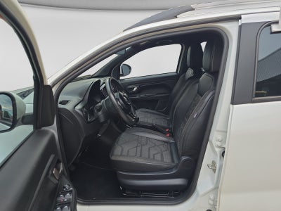 2022 RAM JOURNEY LARAMIE CREW CAB