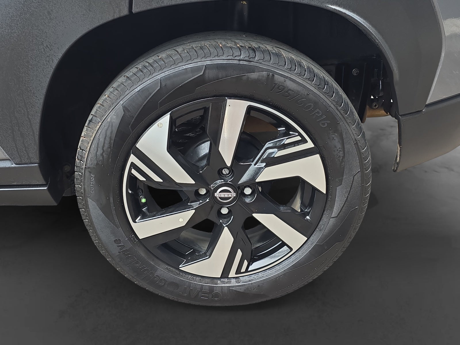 2025 Nissan MAGNITE ADVANCE 1.0 LTS CVT 25