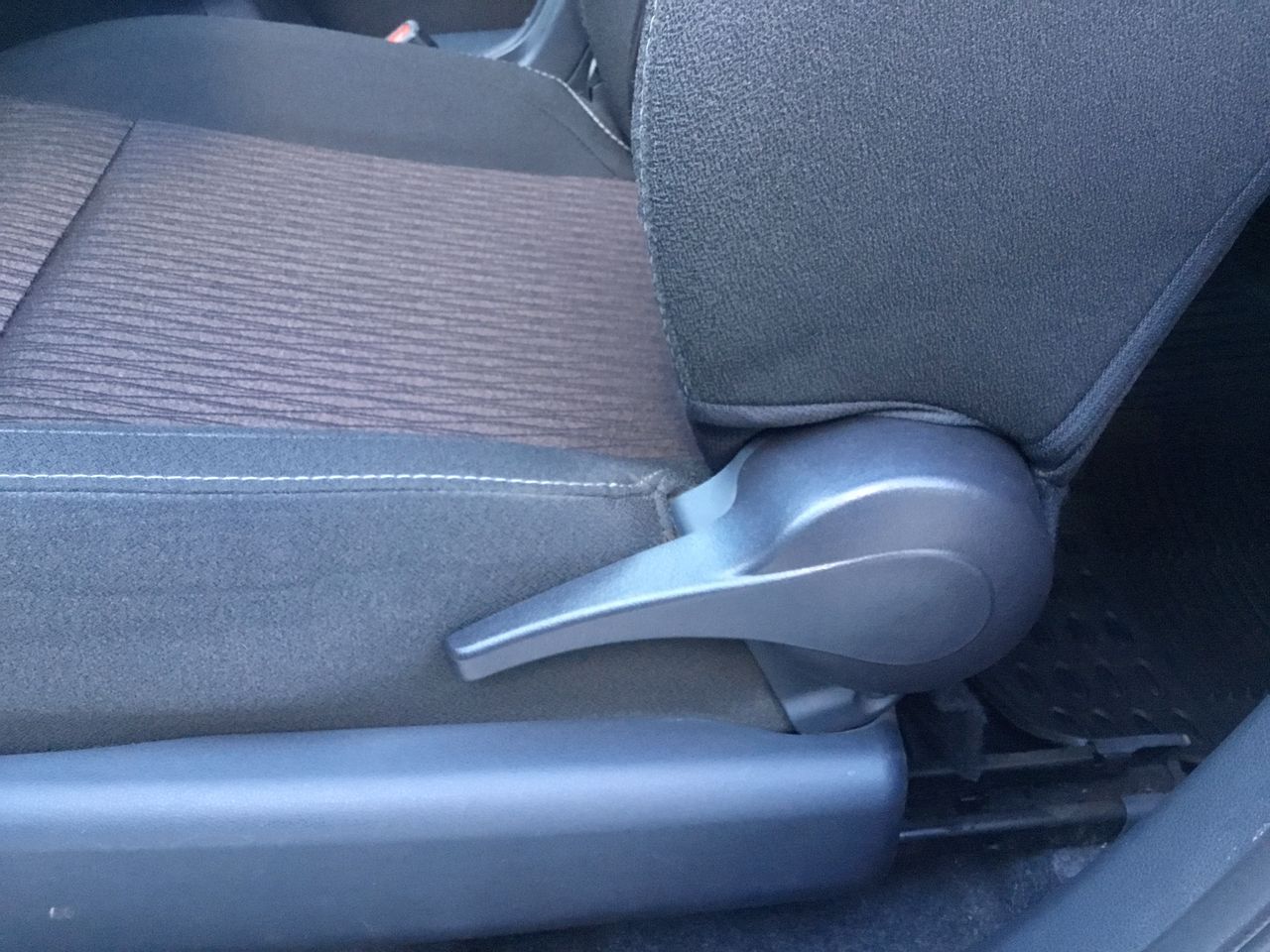 2022 Toyota AVANZA XLE CVT