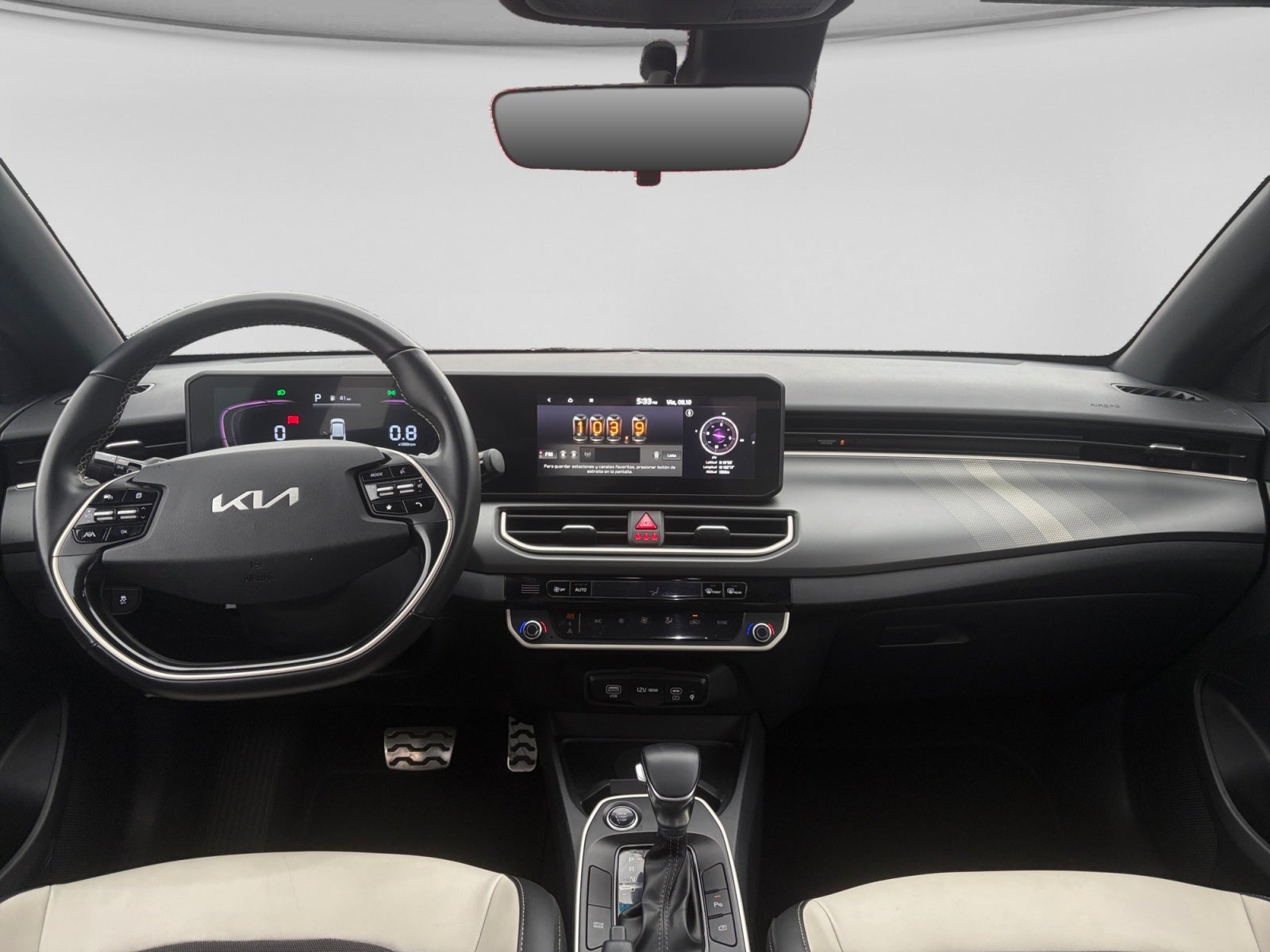 2024 Kia K3 GT LINE