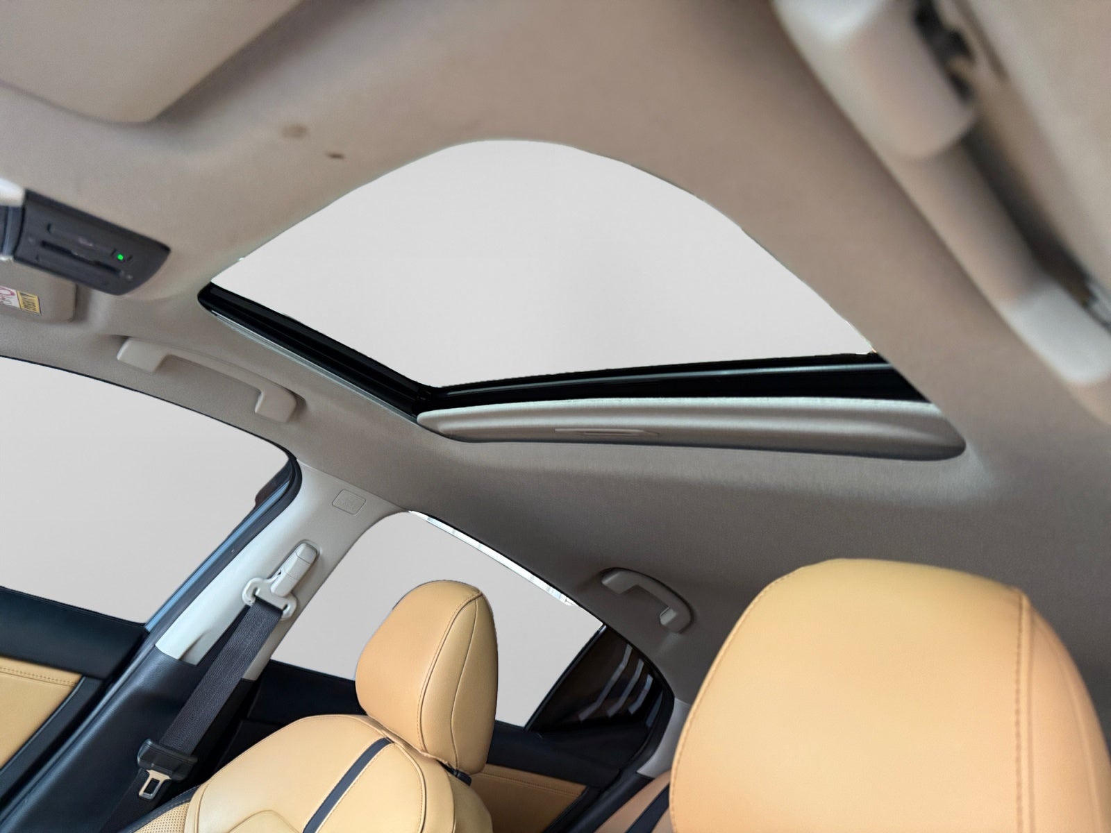 2025 Nissan SENTRA SR PLATINUM BITONO CVT 25