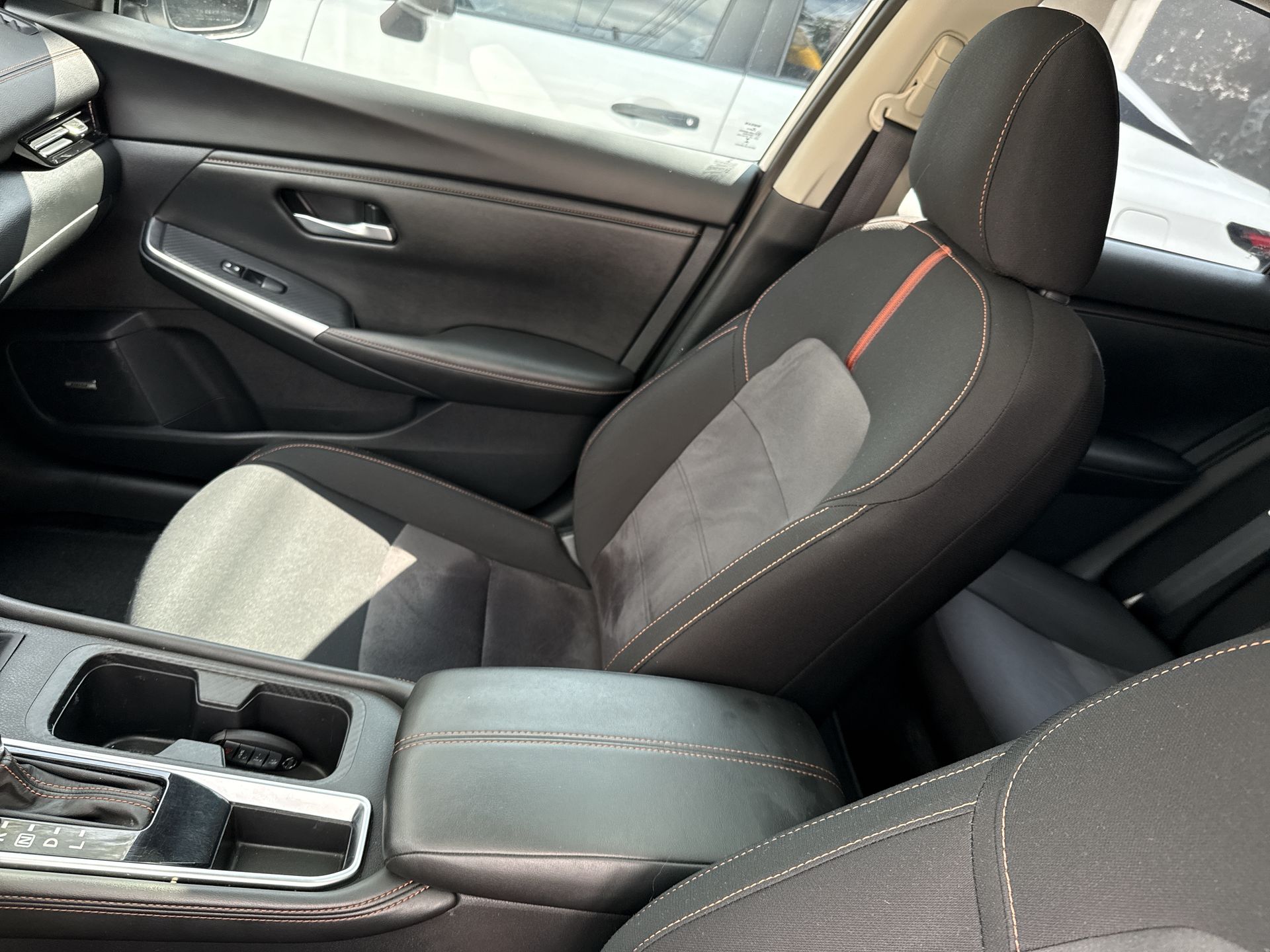 2023 Nissan SENTRA SR CVT 23