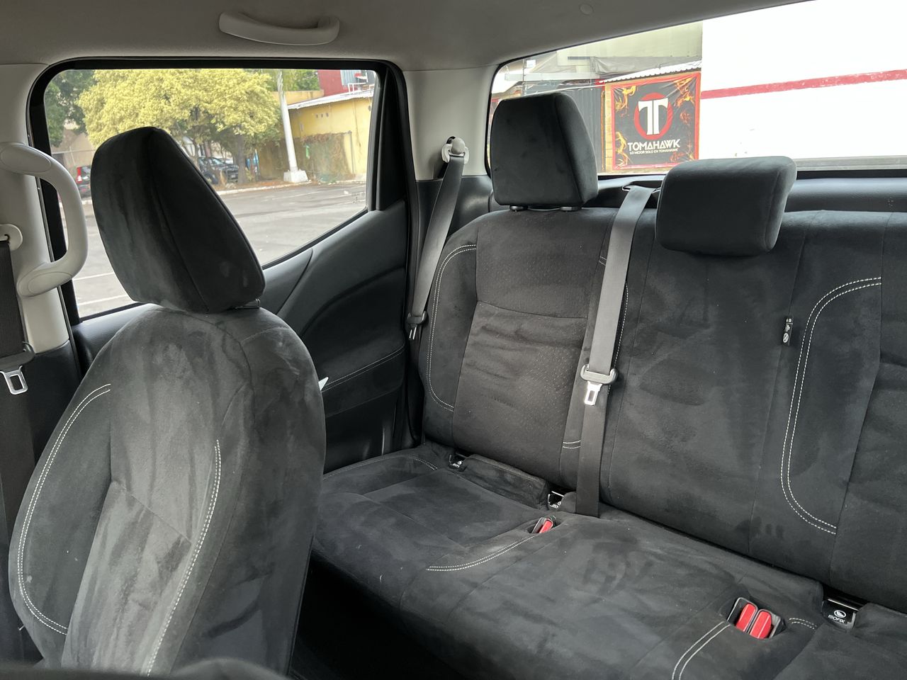 2020 Nissan NP300 FRONTIER XE T/M AC PAQ. SEG.6 VEL