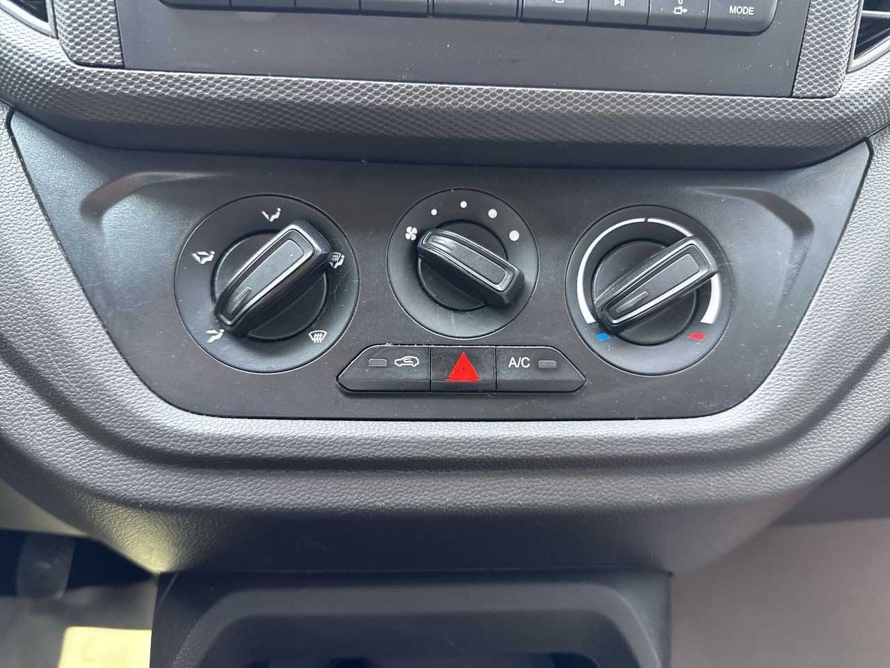 2023 Chevrolet TORNADO VAN LS B
