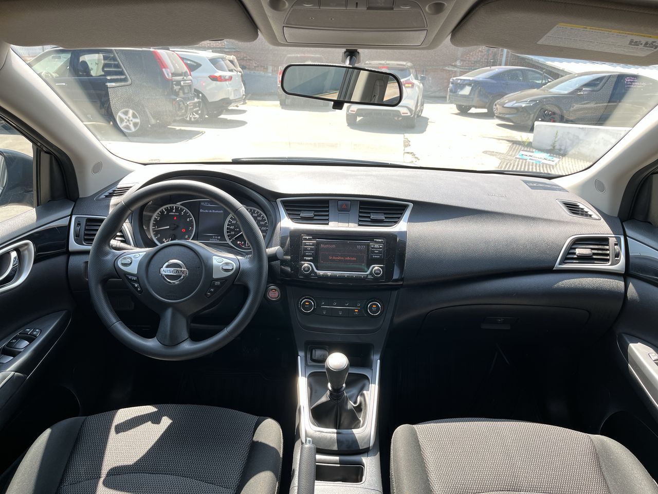 2019 Nissan SENTRA ADVANCE MT