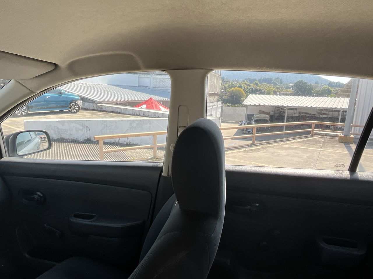 2017 Nissan TIIDA SEDAN DRIVE TM AC 1.6