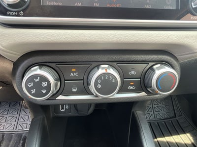 2020 Nissan VERSA ADVANCE MT