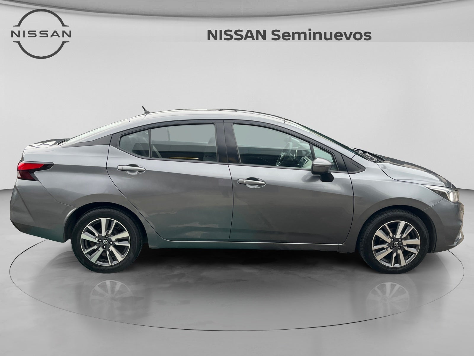 2020 Nissan VERSA ADVANCE CVT