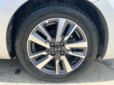 2023 Nissan VERSA ADVANCE MT 23