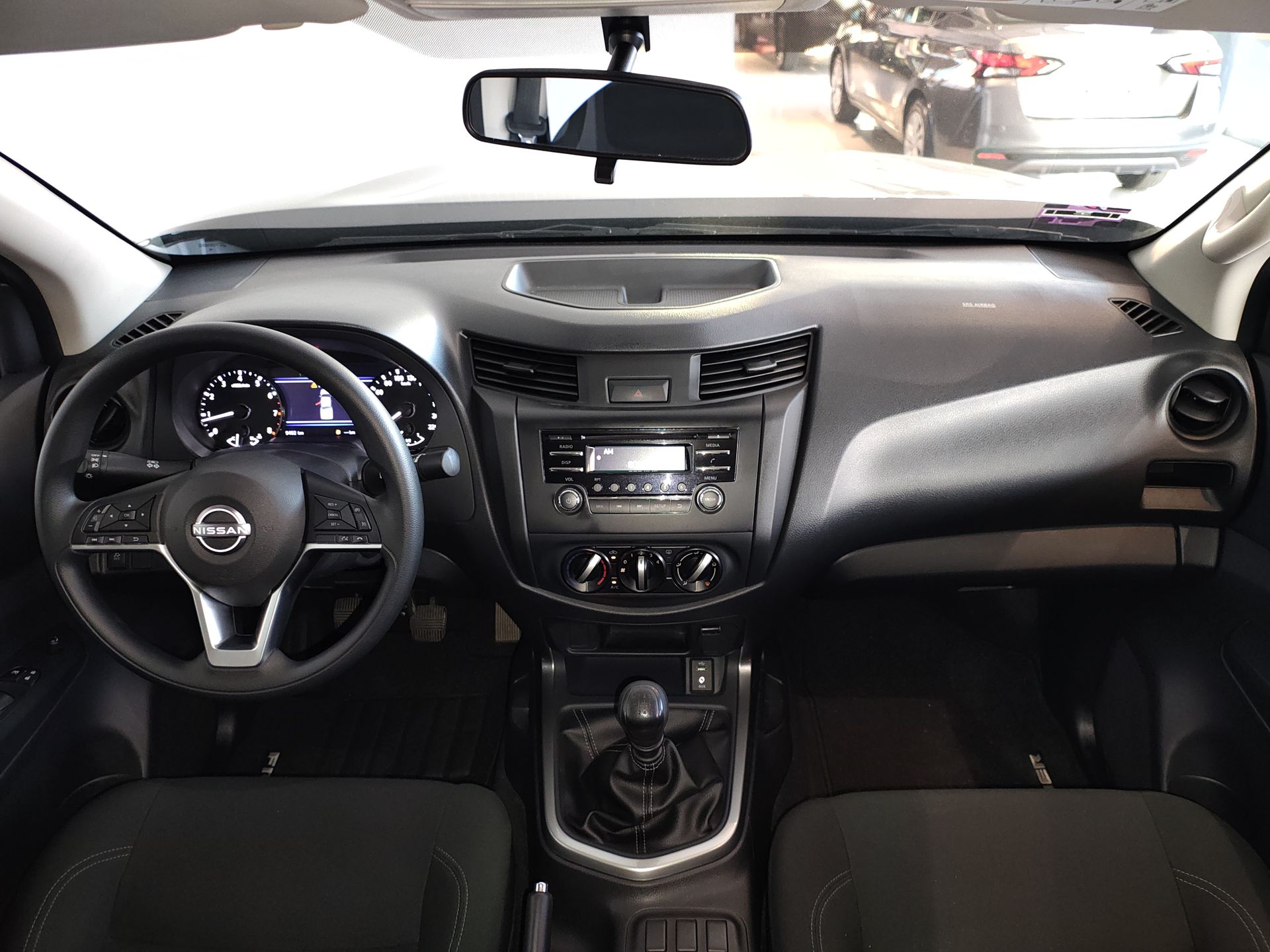 2024 Nissan FRONTIER FRONTIER XE TM 24