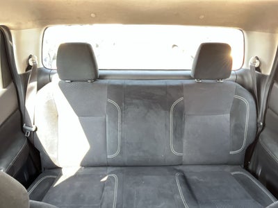 2017 Nissan FRONTIER DOBLE CABINA SE TM AC PAQ SEG 6VEL