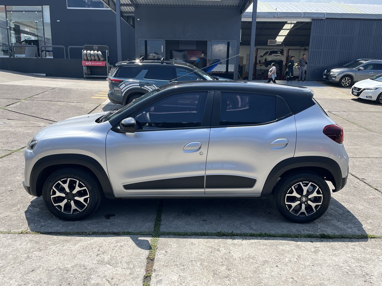 2023 RENAULT KWID BITONO
