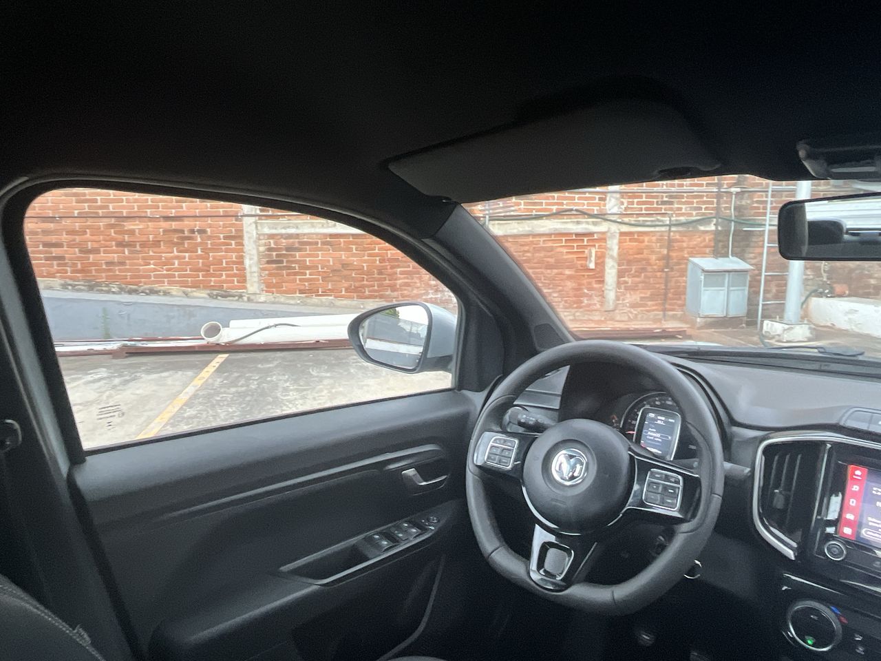 2023 RAM JOURNEY RAM 700 LARAMIE CREW CAB