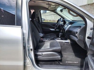 2022 Nissan FRONTIER LE TA 22