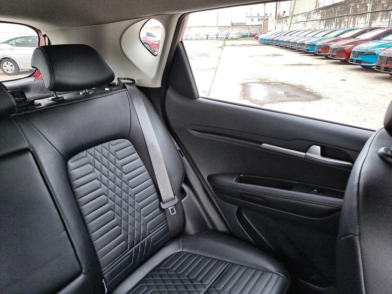 2026 Kia SONET SX IVT
