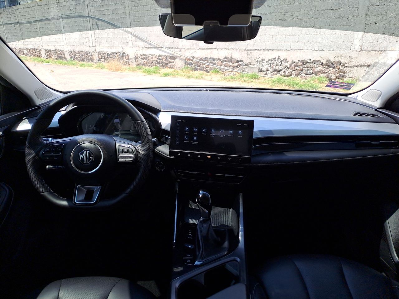 2025 MG MG 5 1.5L DEL ELEGANCE AT