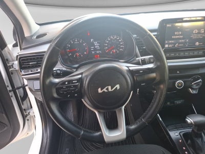 2023 Kia RIO LX TA