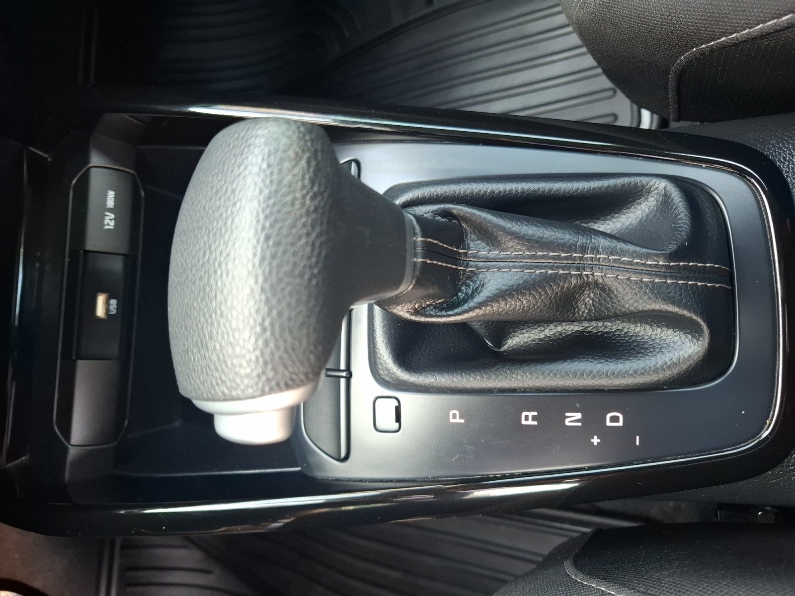 2023 Kia RIO LX TA