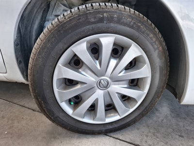 2018 Nissan VERSA DRIVE MT AC