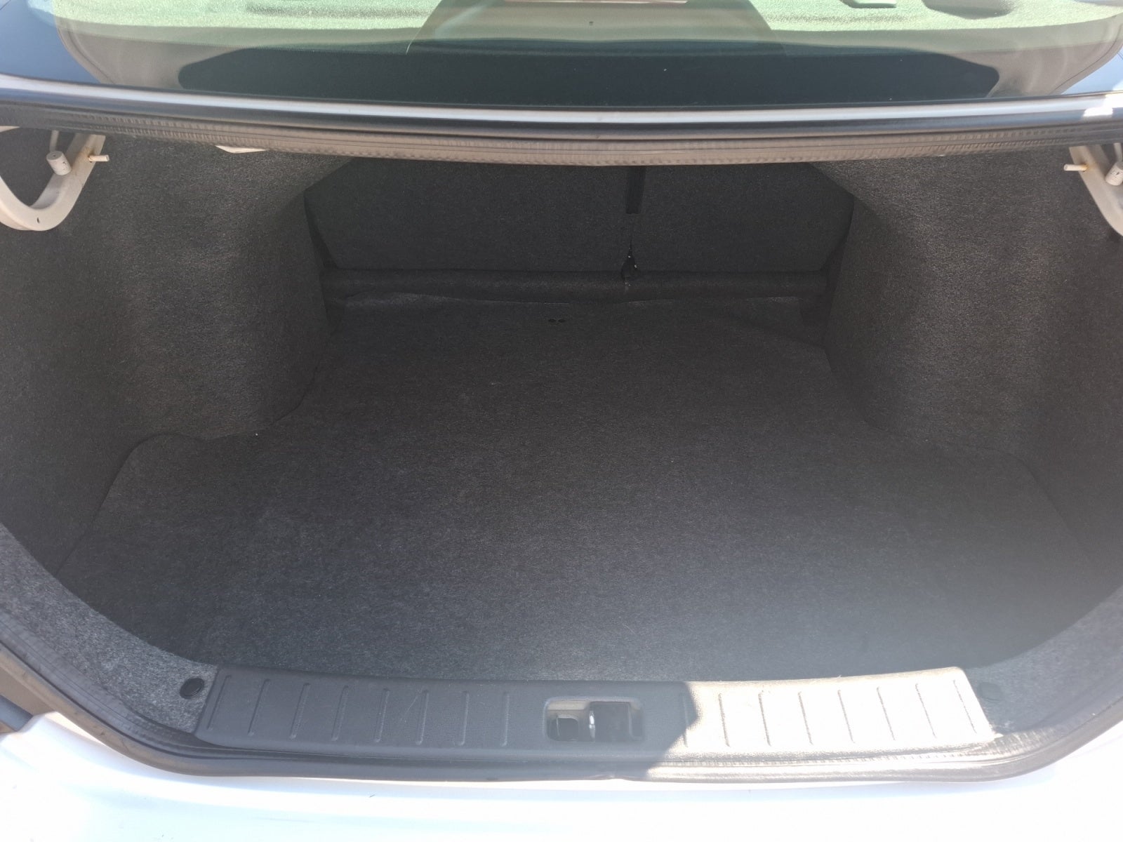 2019 Nissan VERSA ADVANCE AT AC