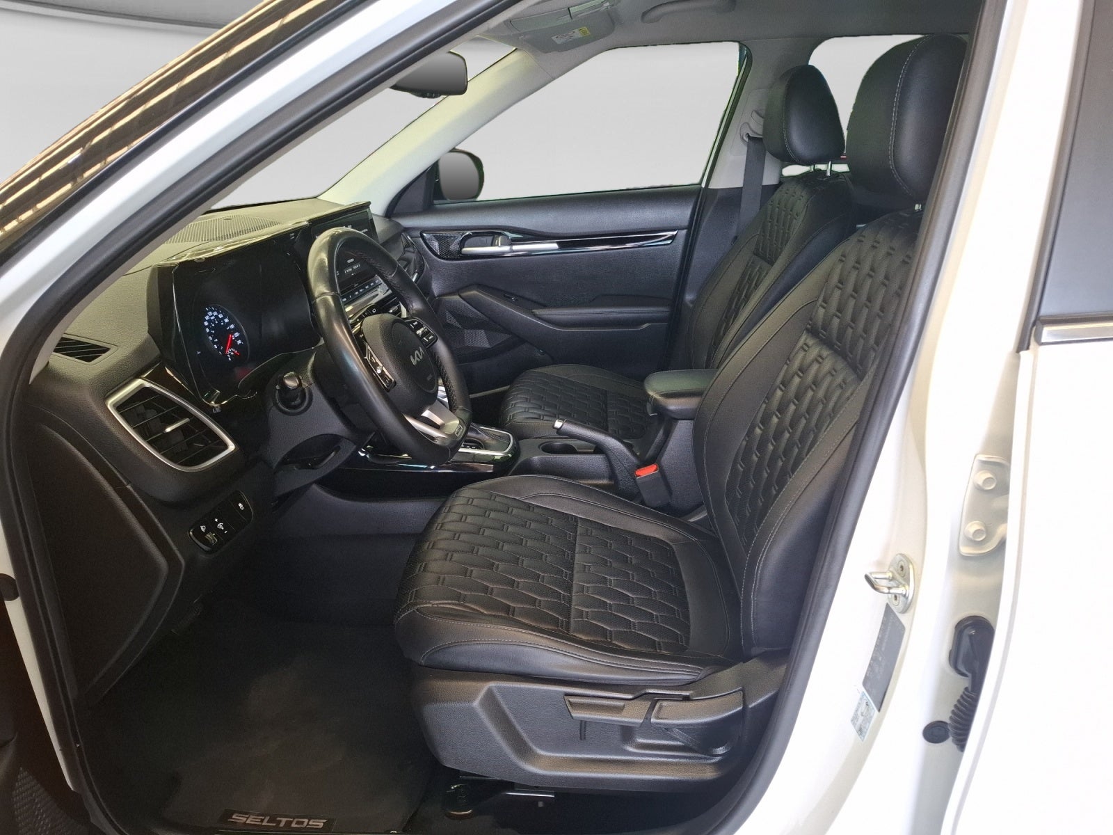 2022 Kia SELTOS SELTOS 1.6L EX PACK A/T