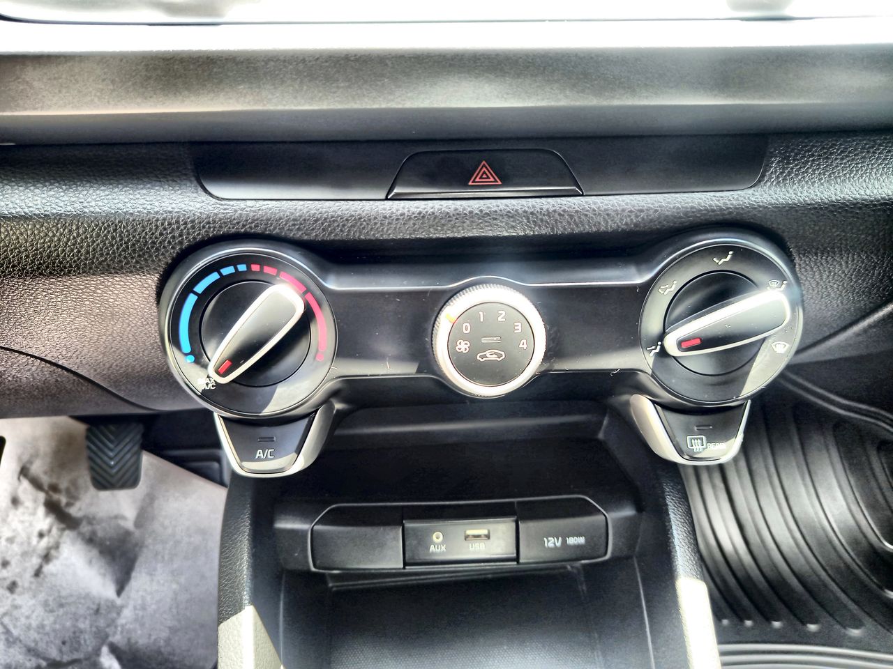 2019 Kia RIO SEDÁN 1.6L L TM