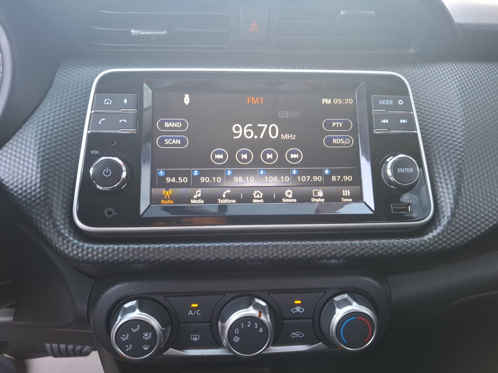 2024 Nissan KICKS PLAY ADVANCE 1.6 LTS CVT 24