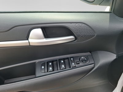 2024 Kia SONET LX MT