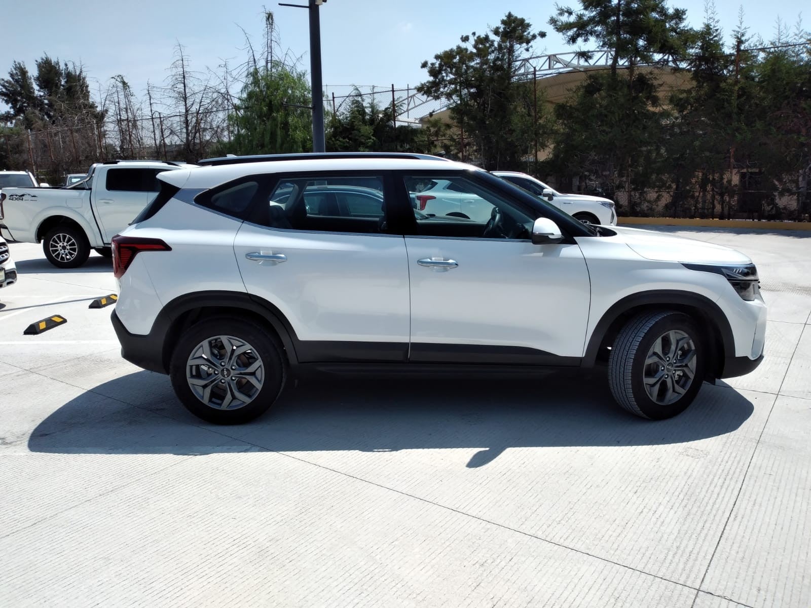 2024 Kia SELTOS SX