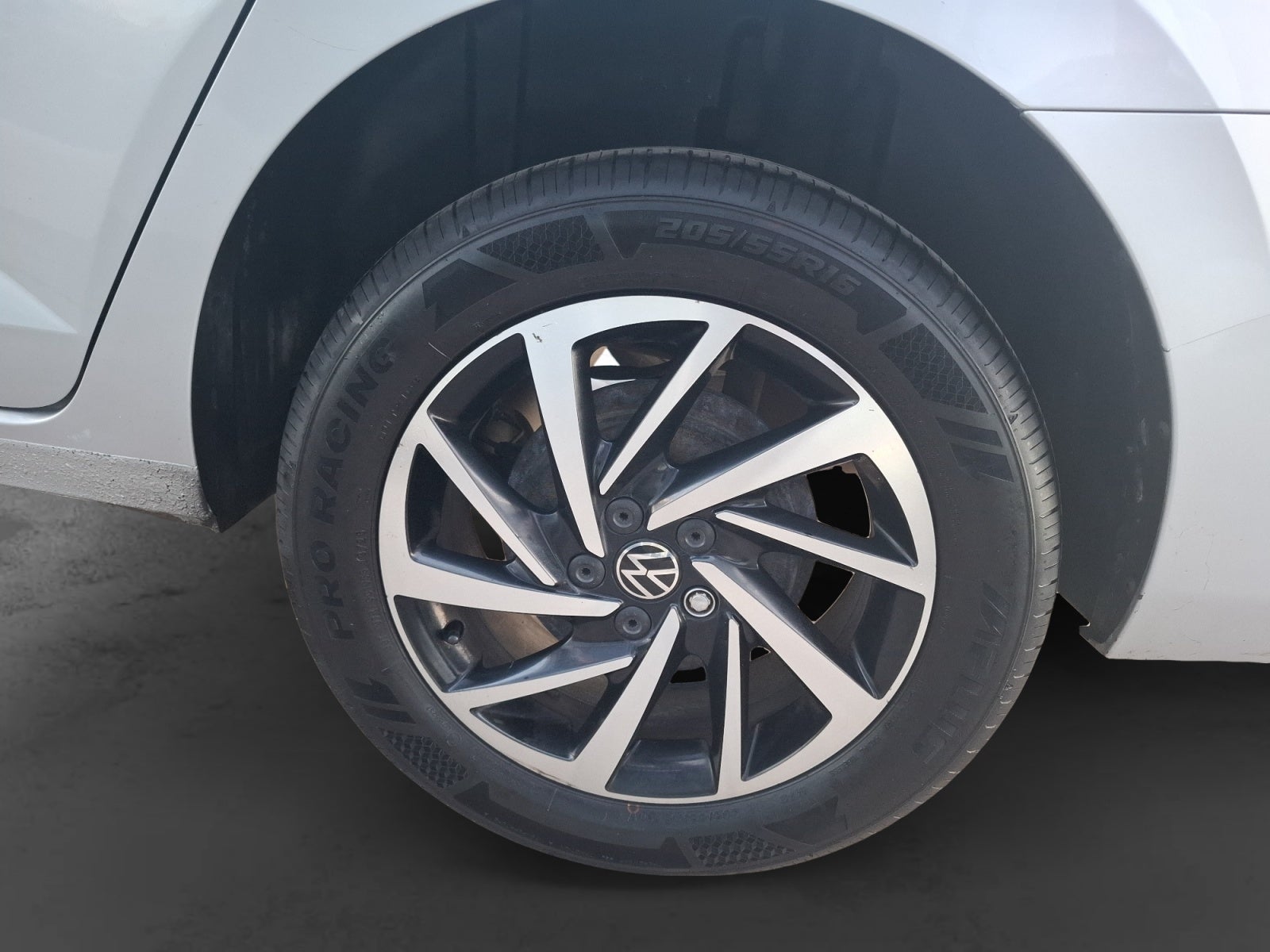 2024 Volkswagen VIRTUS COMFORTLINE TIPTRONIC